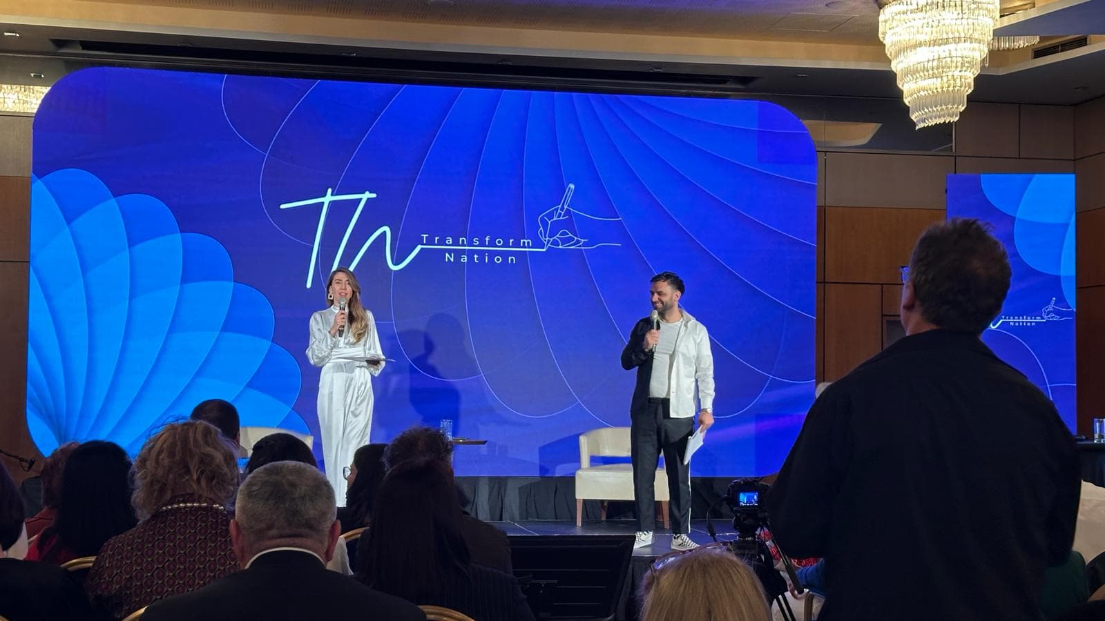 Alexandra într-un panel de discuții